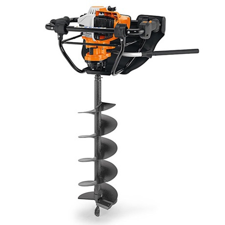 Půdní jamkovač STIHL BT 131